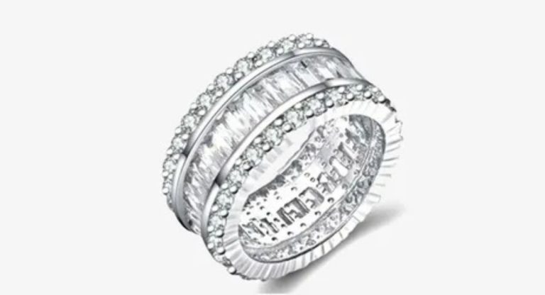 Sterling Silver Classic Zircon Ring